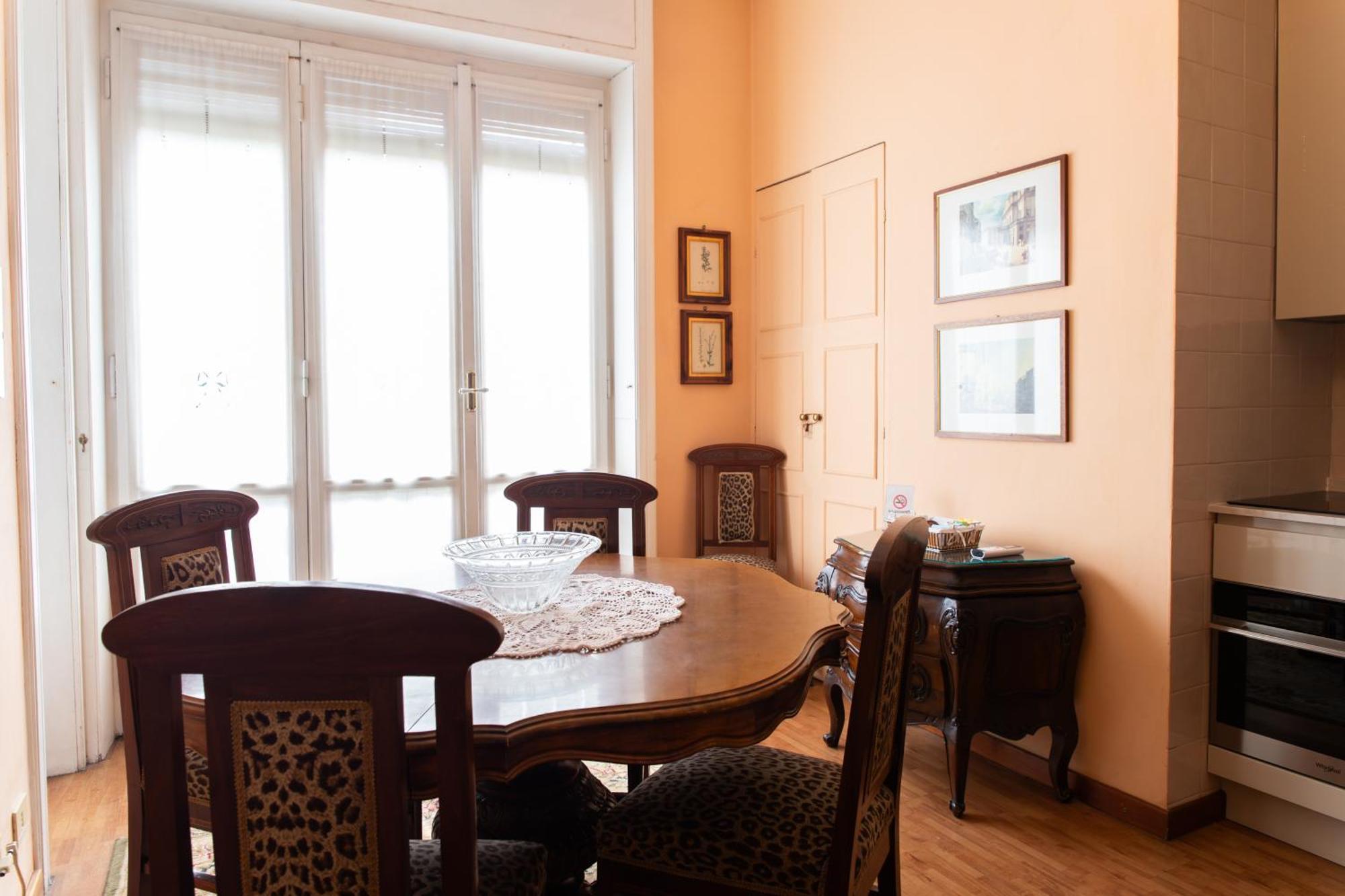 Apartamento Duomo Walking Distance Elegant Flat With View Milán Exterior foto